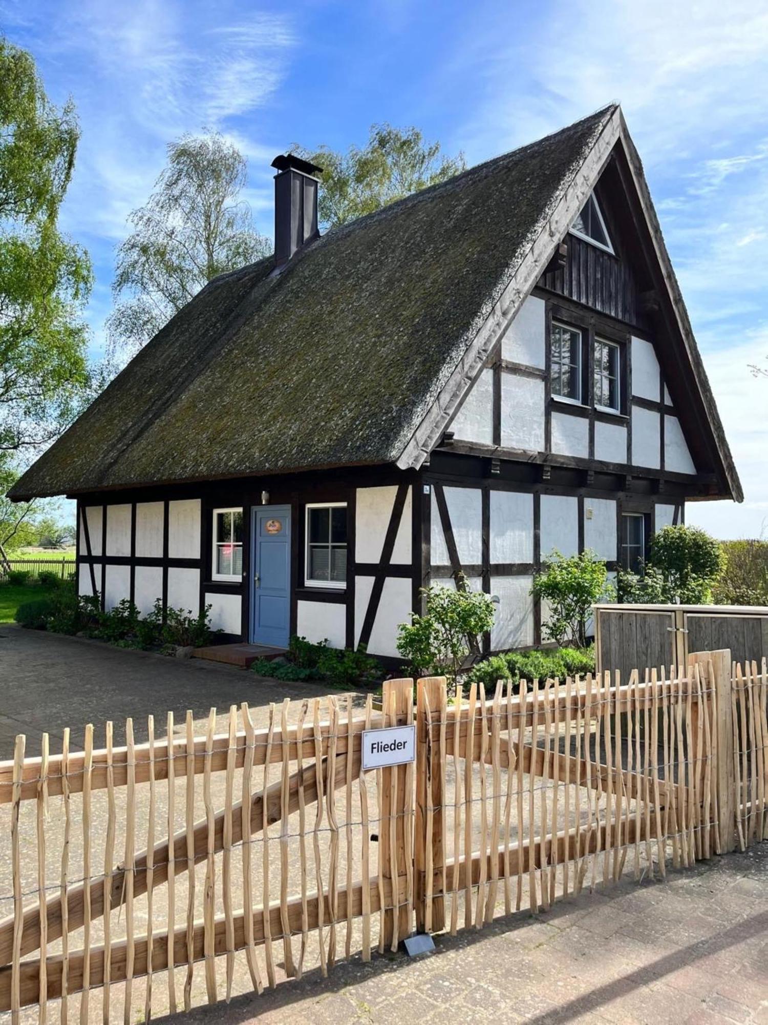 Ferienhaus Flieder In Liepe Rankwitz Bagian luar foto